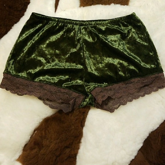 Green Velvet boy shorts Panties - Picture 1 of 4